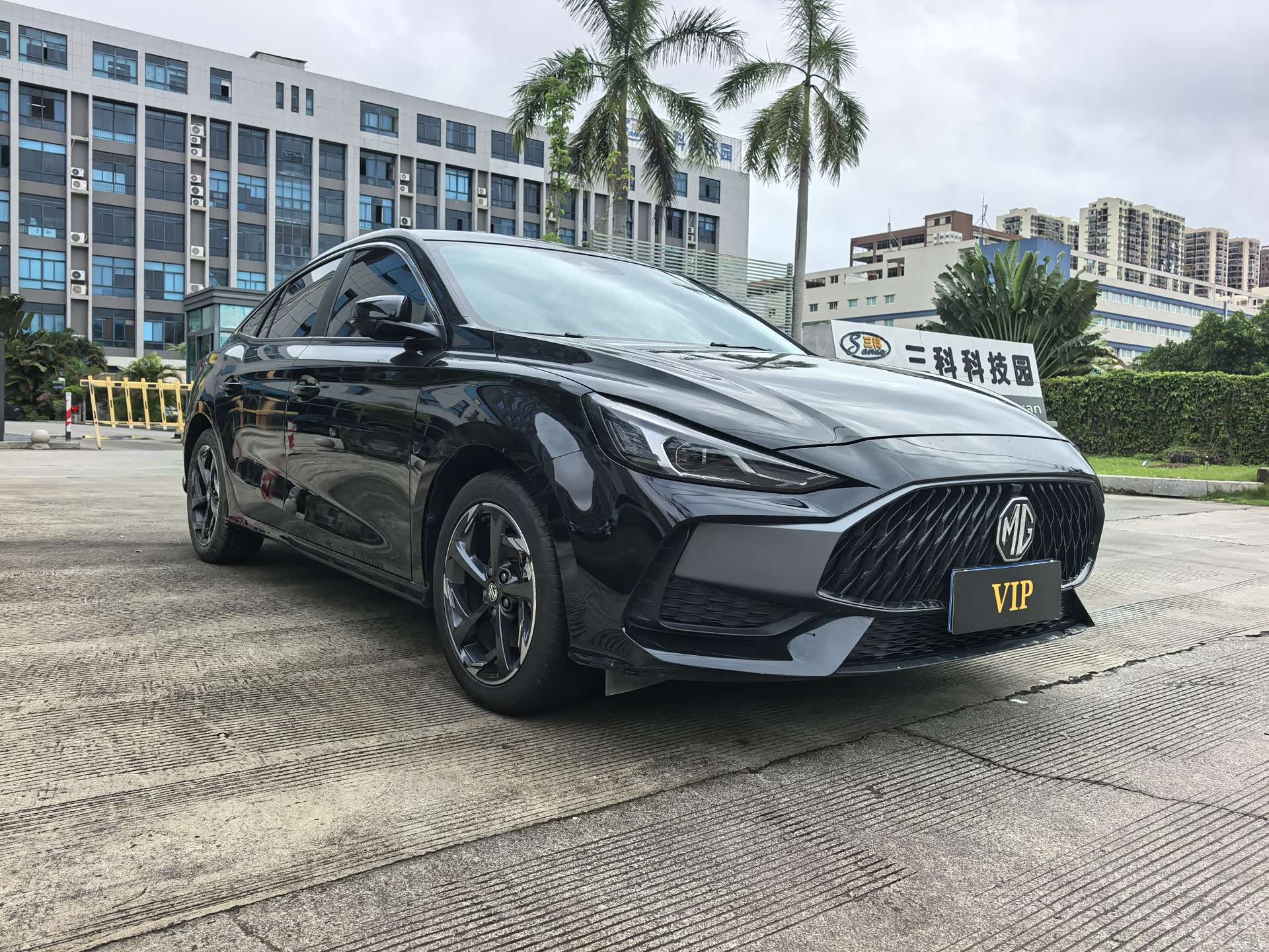 MG MG5, 2023 3