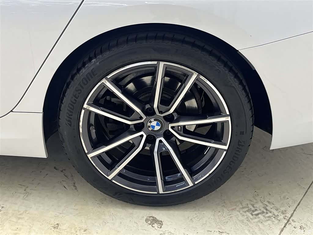 BMW 3 Series, 2021 9