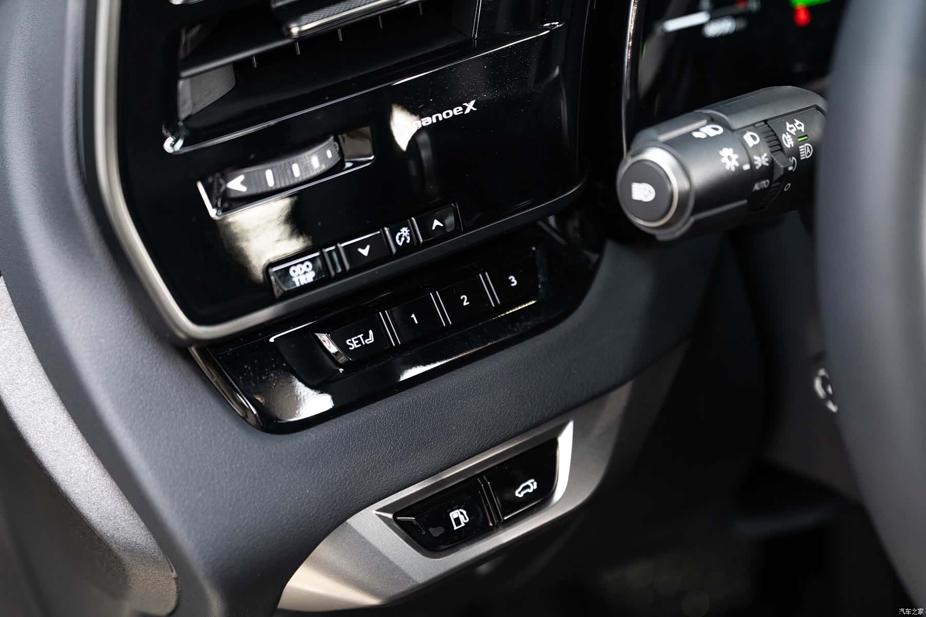 Lexus RX, 2025 20