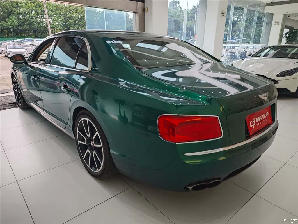 Bentley Flying Spur, 2018 11