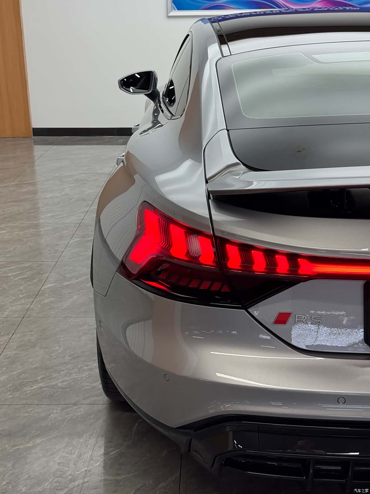 Audi e-tron, 2024 10