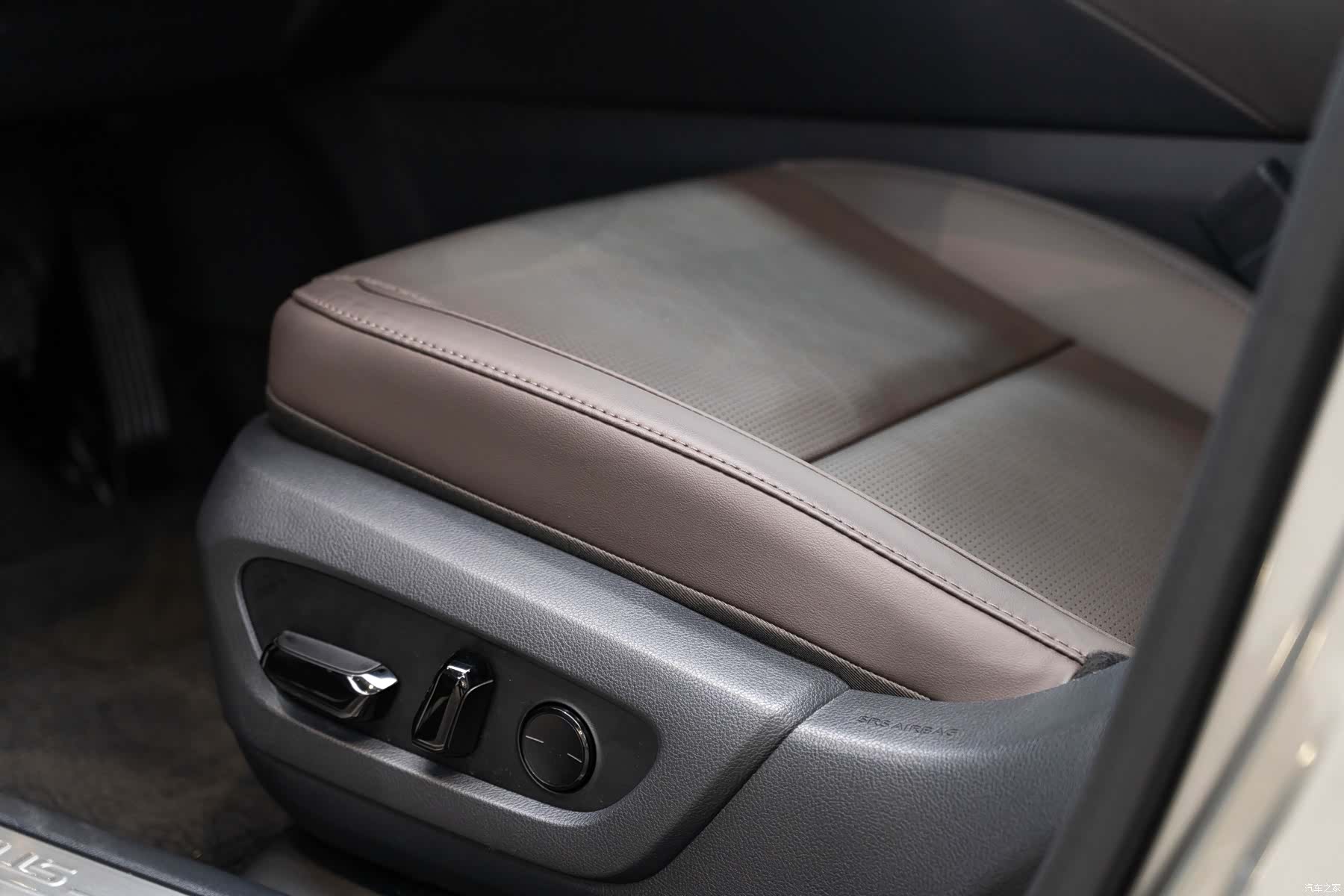 Lexus RX, 2025 19