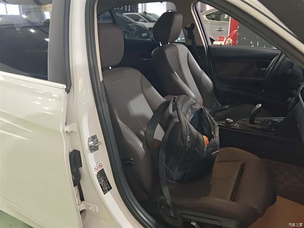 BMW 3 Series, 2018 16