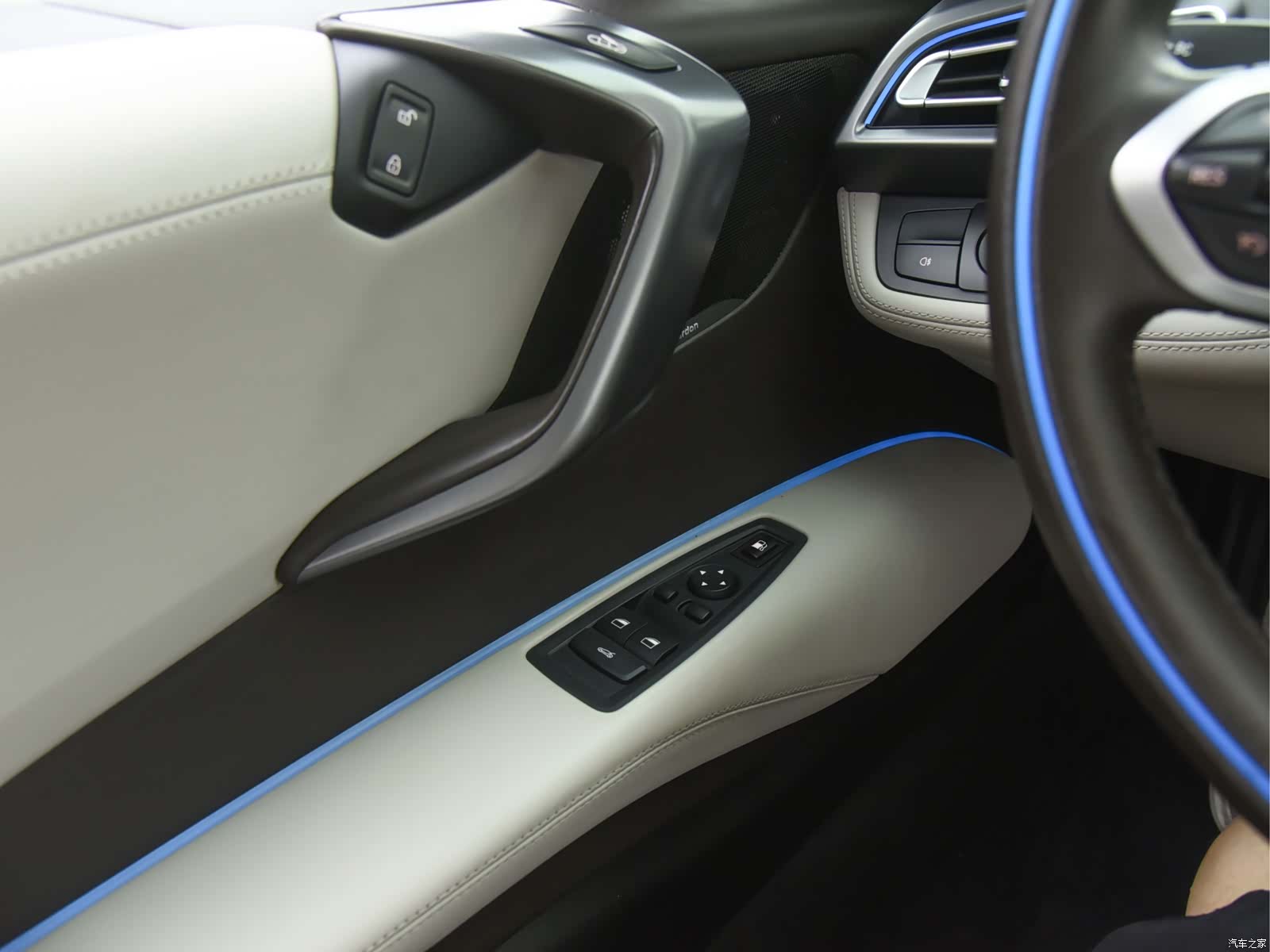 BMW i8, 2017 12
