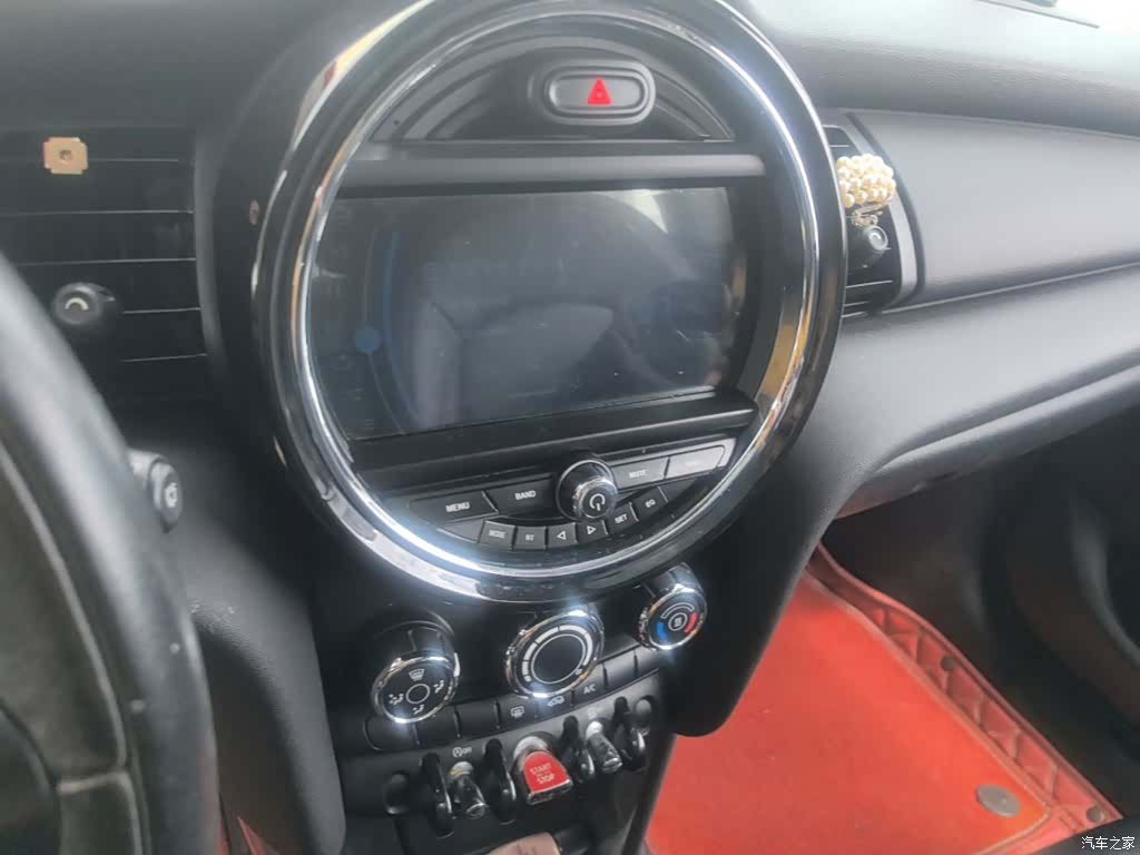 Mini ONE, 2016 13