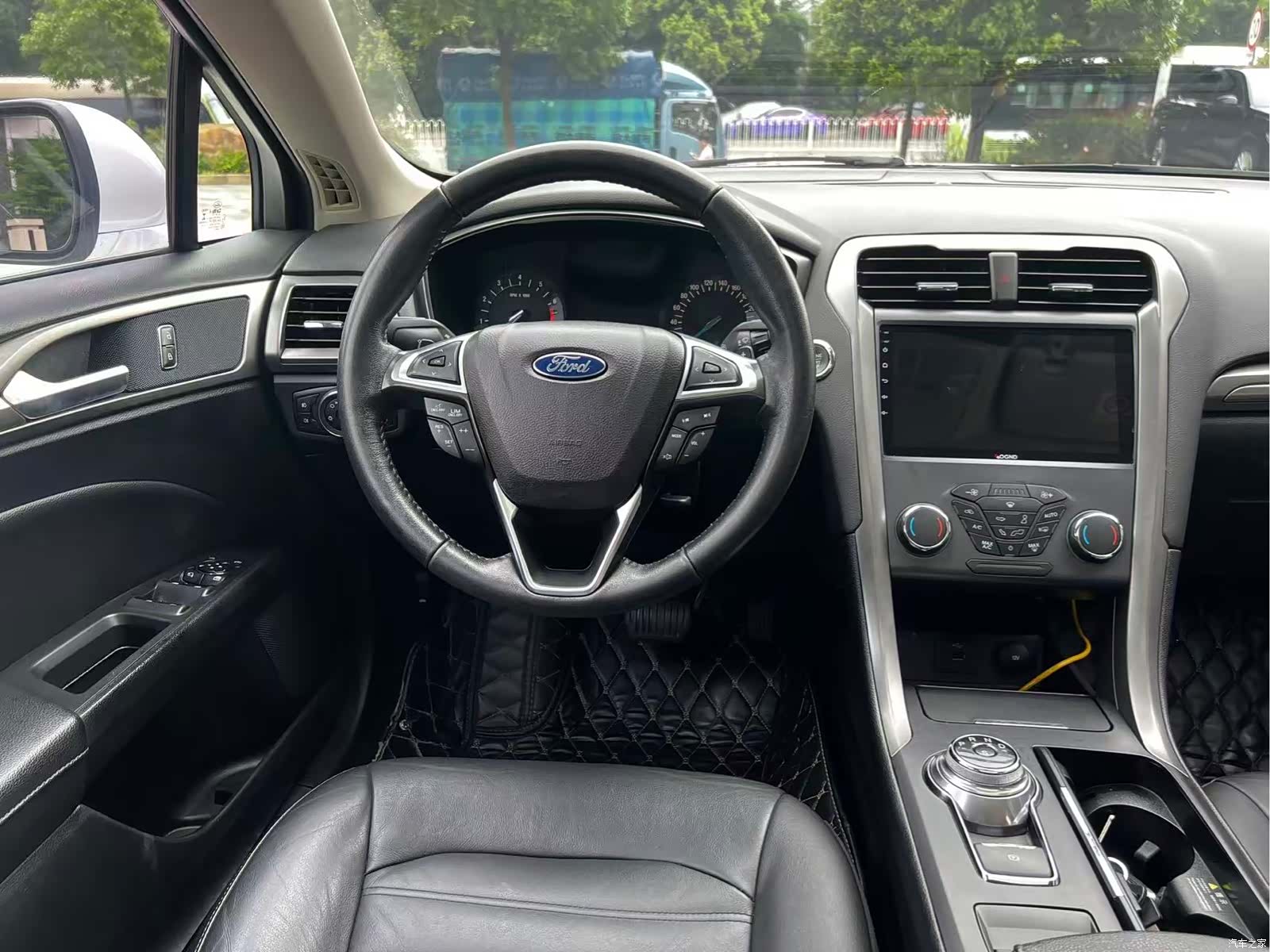 Ford Mondeo, 2017 11