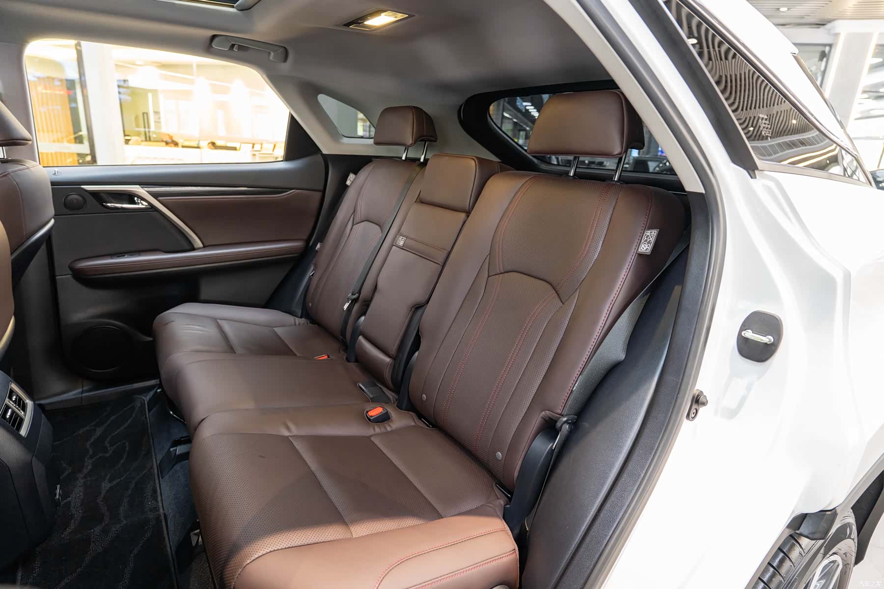 Lexus RX, 2021 12