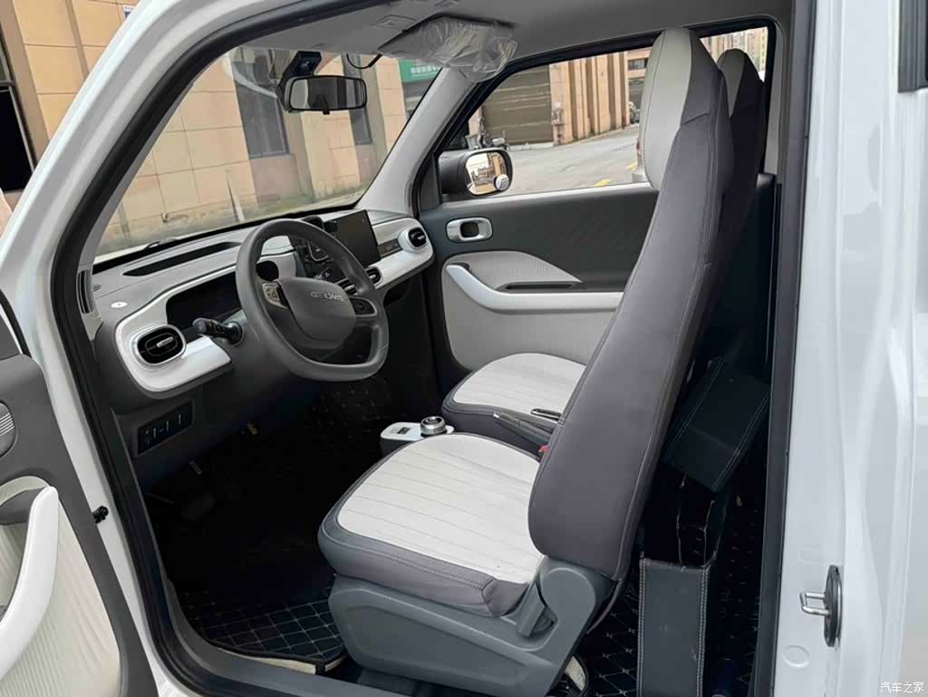 Geely Panda, 2025 9