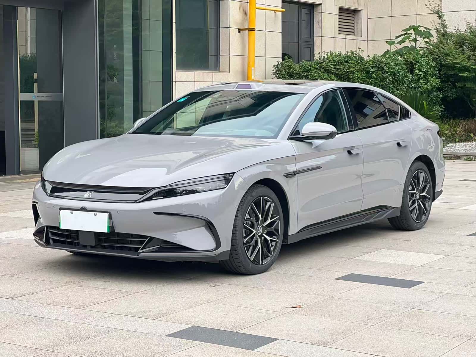BYD Han