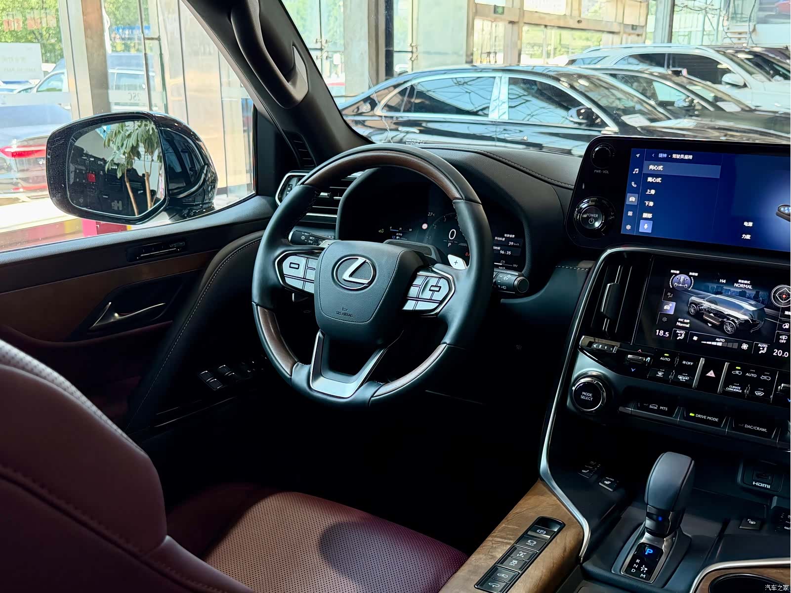 Lexus LX, 2026 17