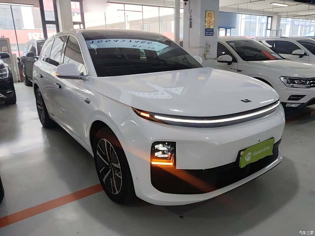 Li Auto L6, 2025 4