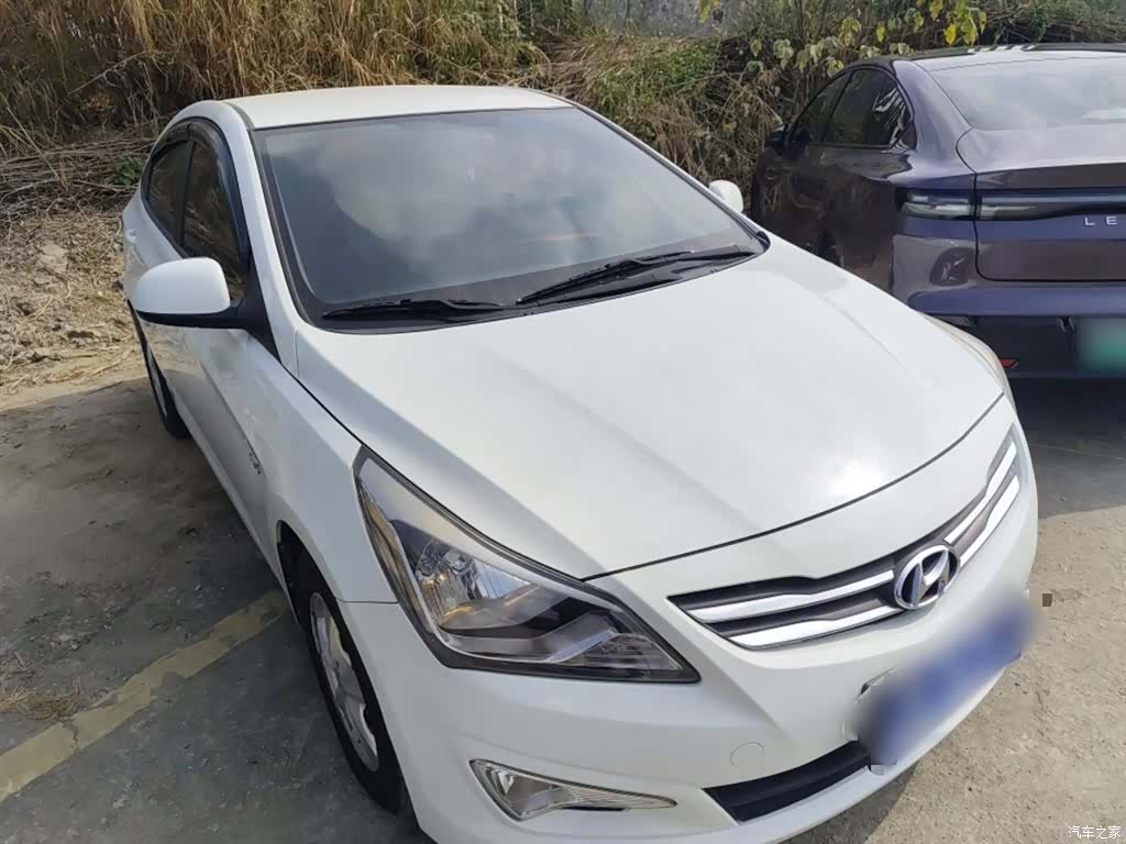 Hyundai GLS, 2014 22
