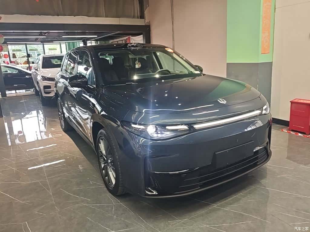 Leapmotor C10, 2024 4