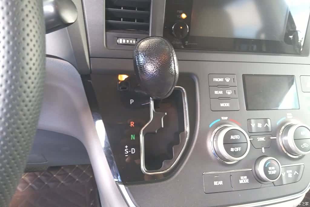 Toyota Sienna, 2016 16