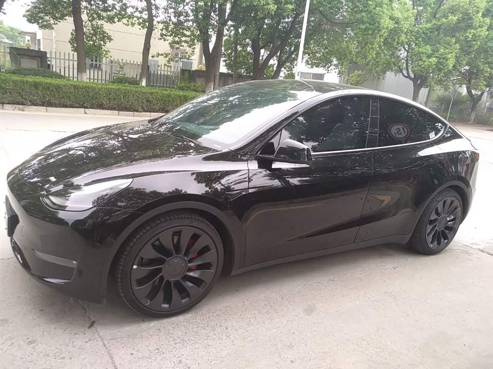 Tesla Model Y Tesla Model Y