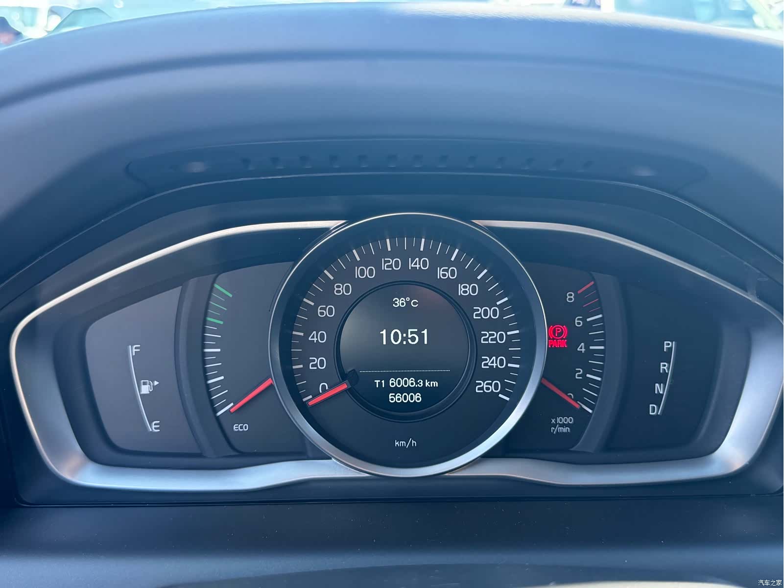 Volvo XC60, 2016 все фото