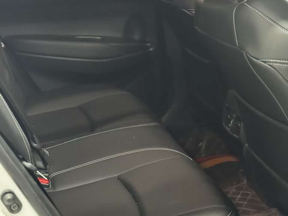 Toyota Corolla Sharp amplifier