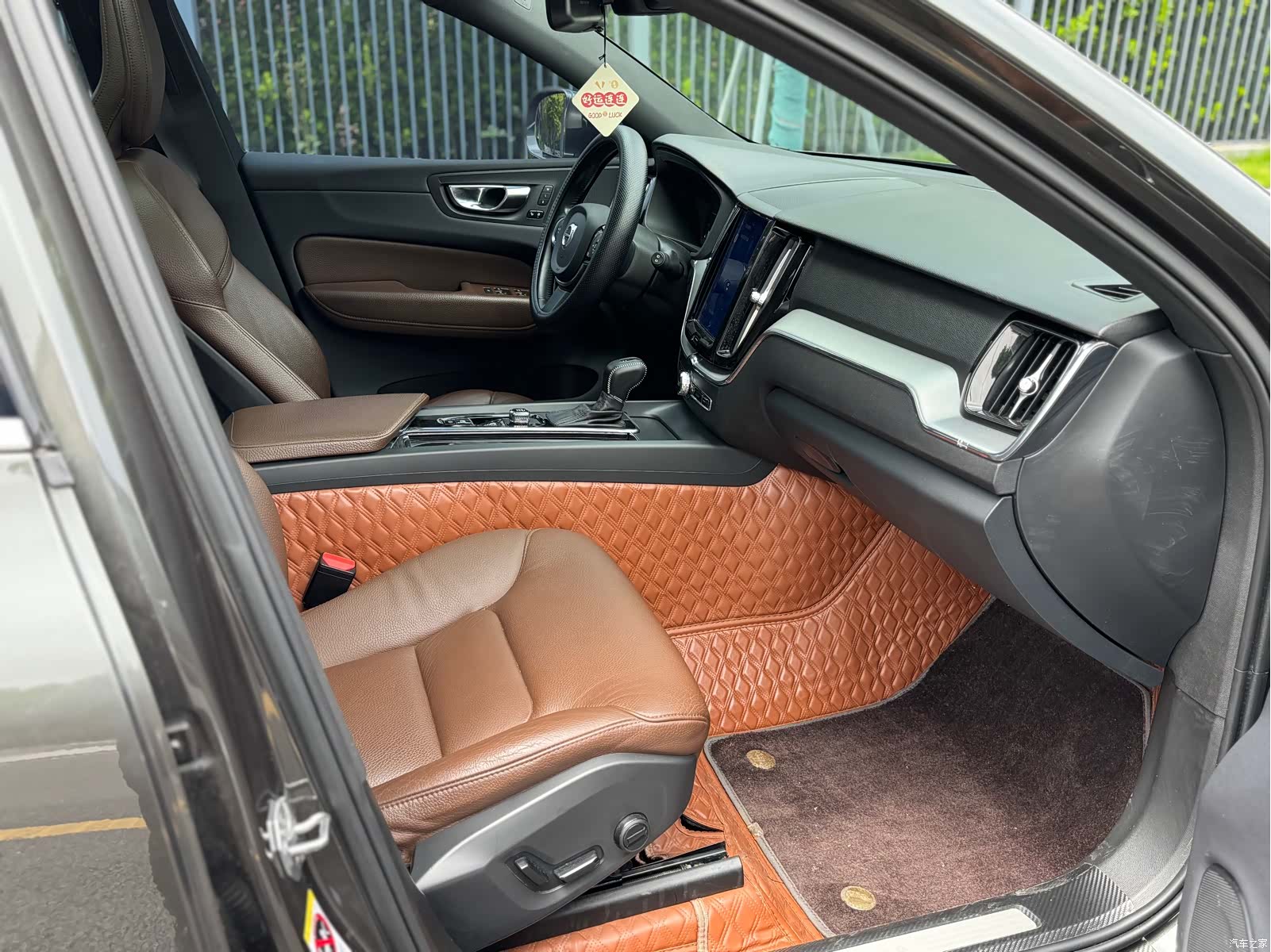 Volvo XC60, 2021 16