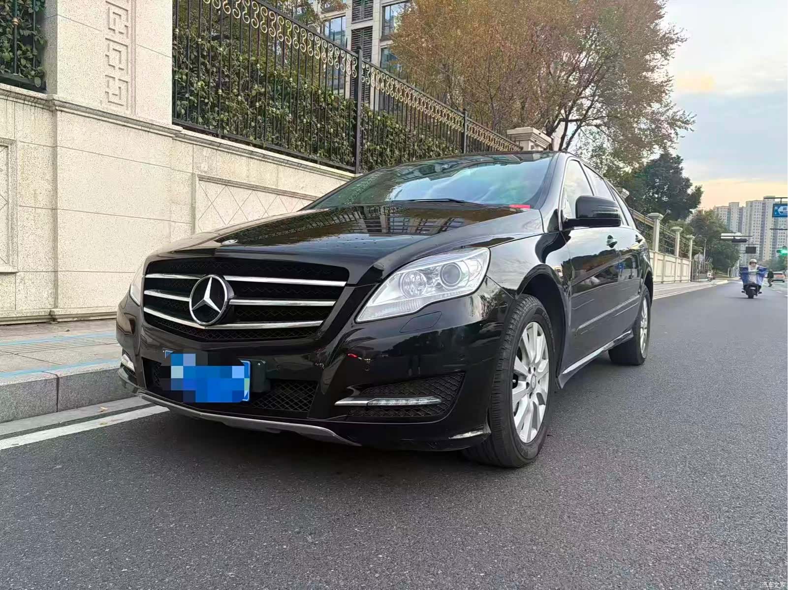 Mercedes-Benz R-Class