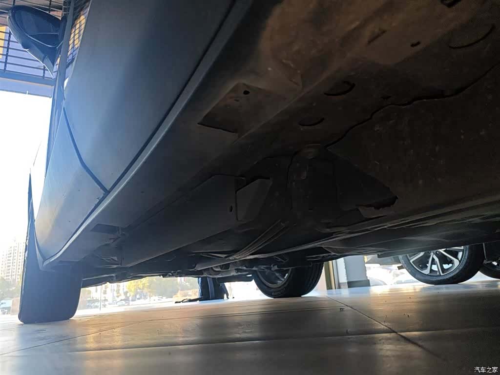 Buick Envision Plus, 2019 6