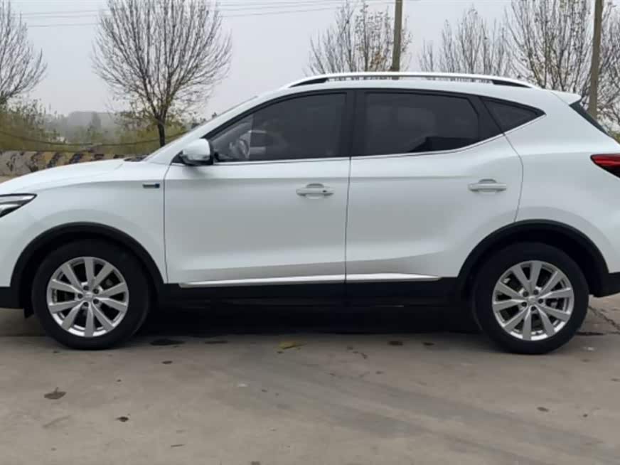 MG ZS