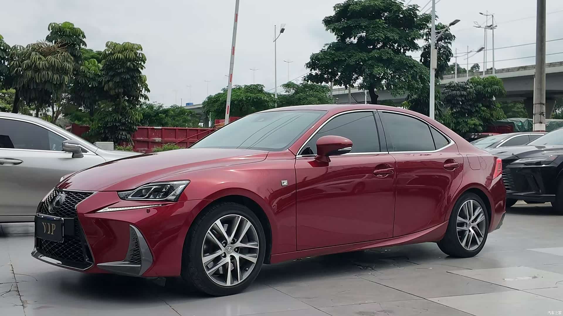 Lexus IS, 2018 2
