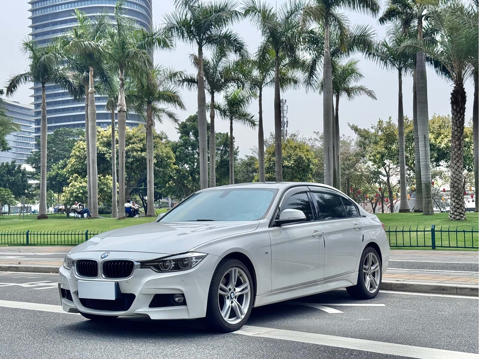 BMW 3 Series, 2018 1