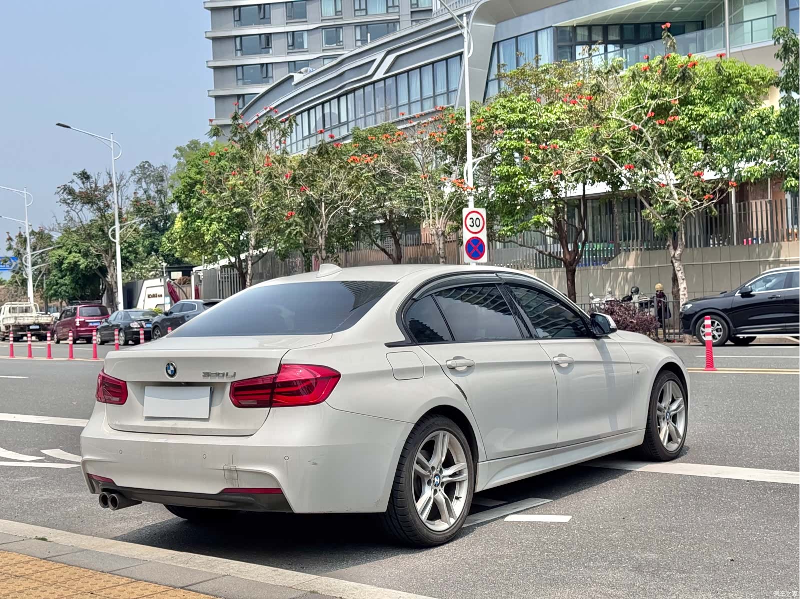 BMW 3 Series, 2018 9