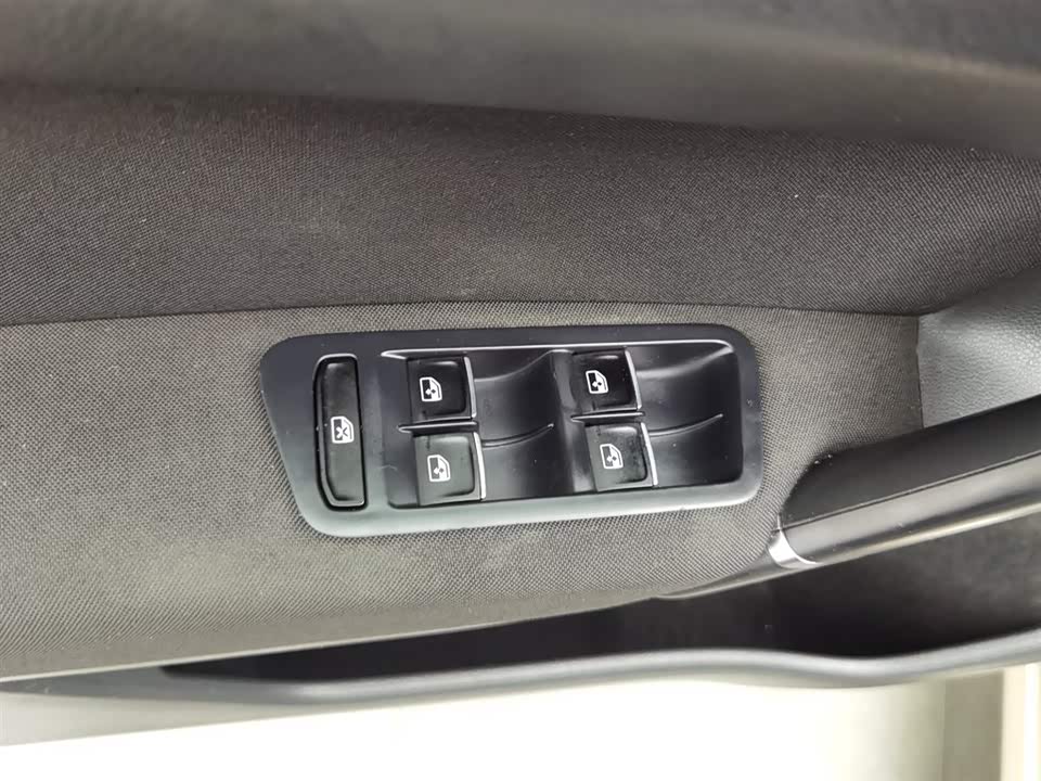 Volkswagen Golf*Jiayu Volkswagen Golf*Jiayu