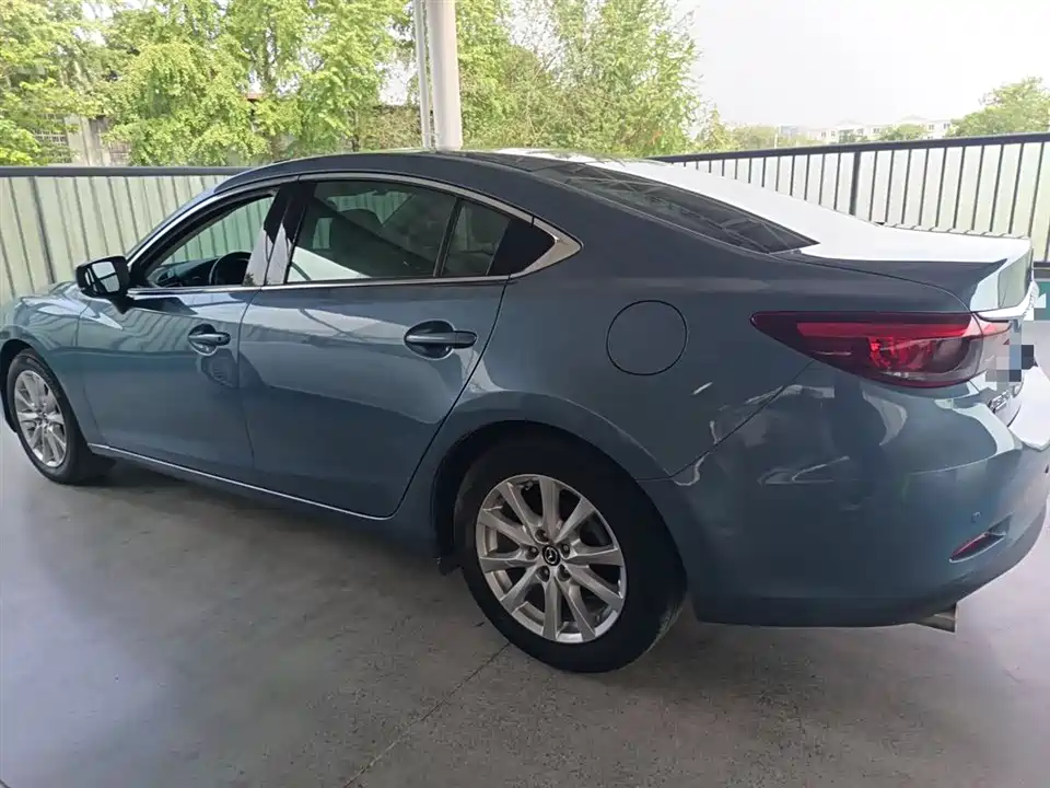 Mazda Atez