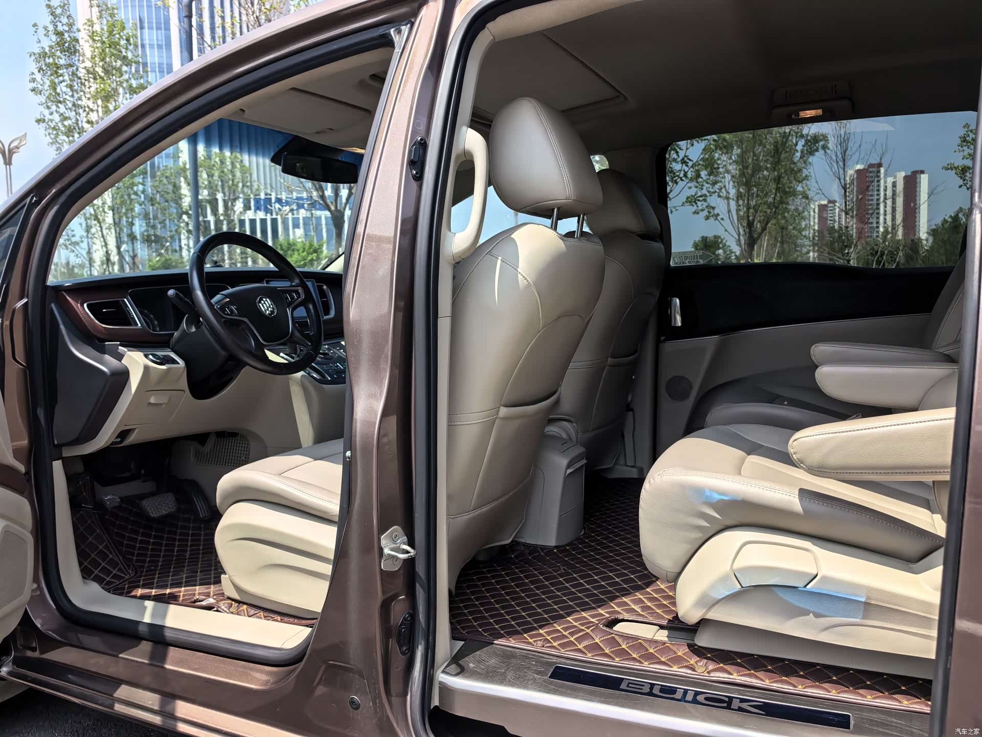 Buick GL8, 2019 9