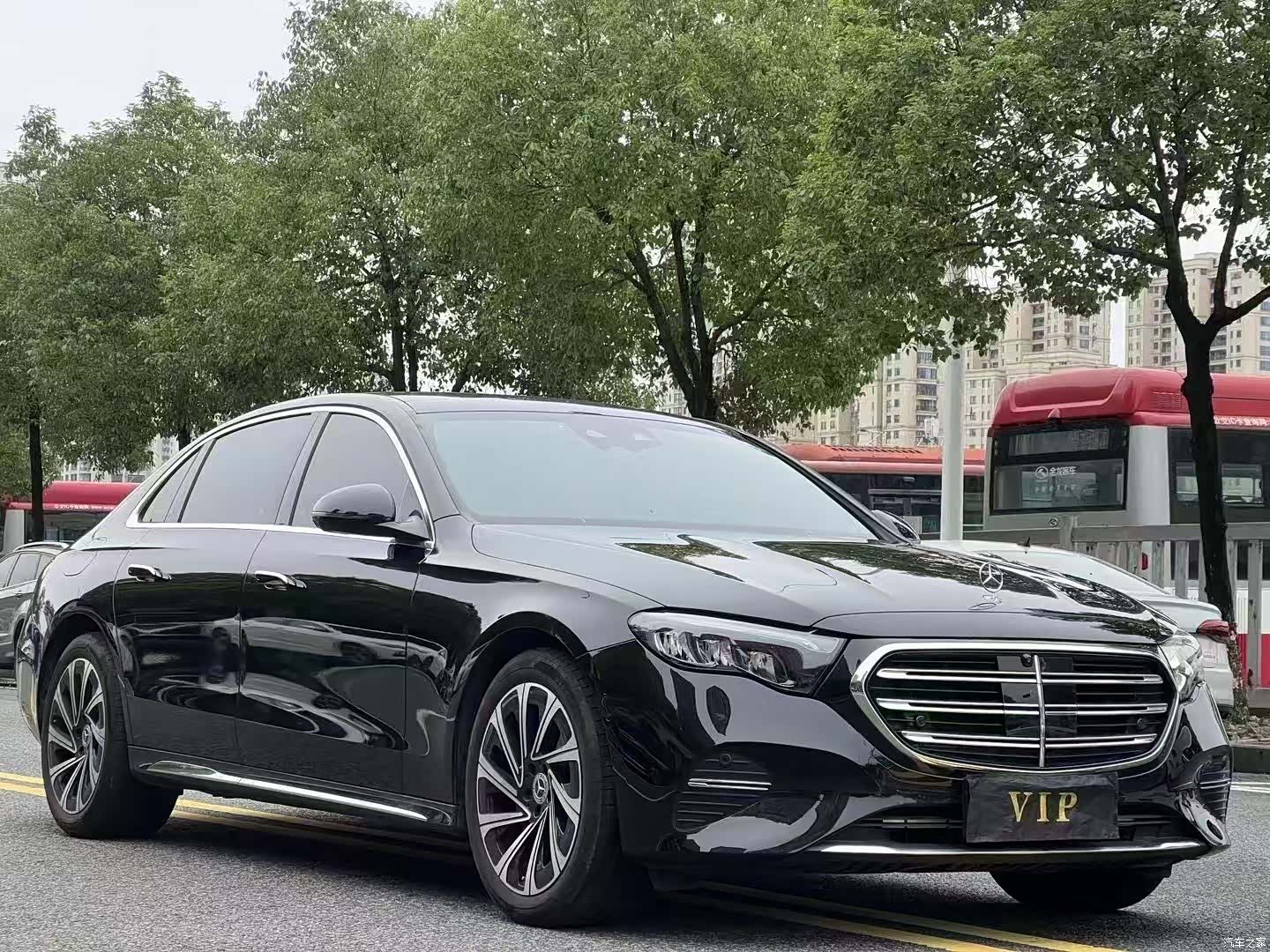 Mercedes-Benz E-Class, 2024 3