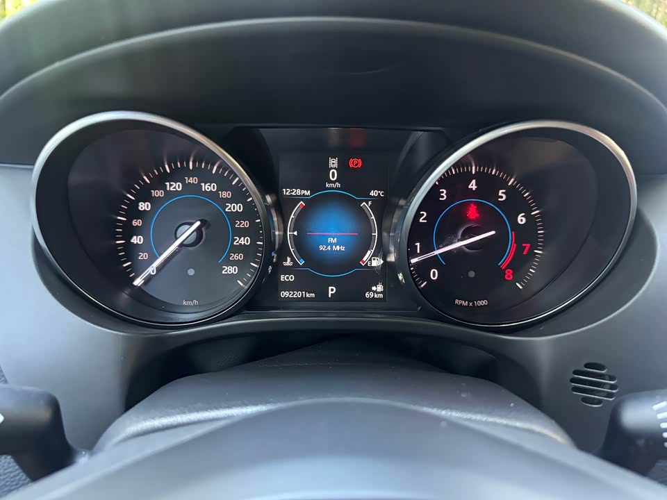 Jaguar F-PACE Jaguar F-PACE