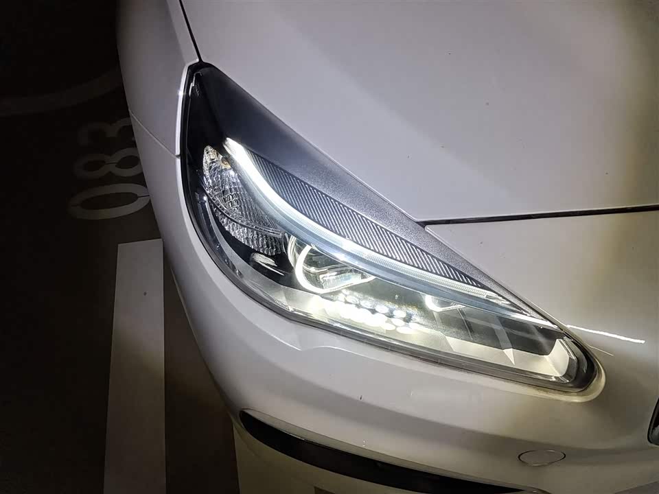 BMW 2 series station wagon