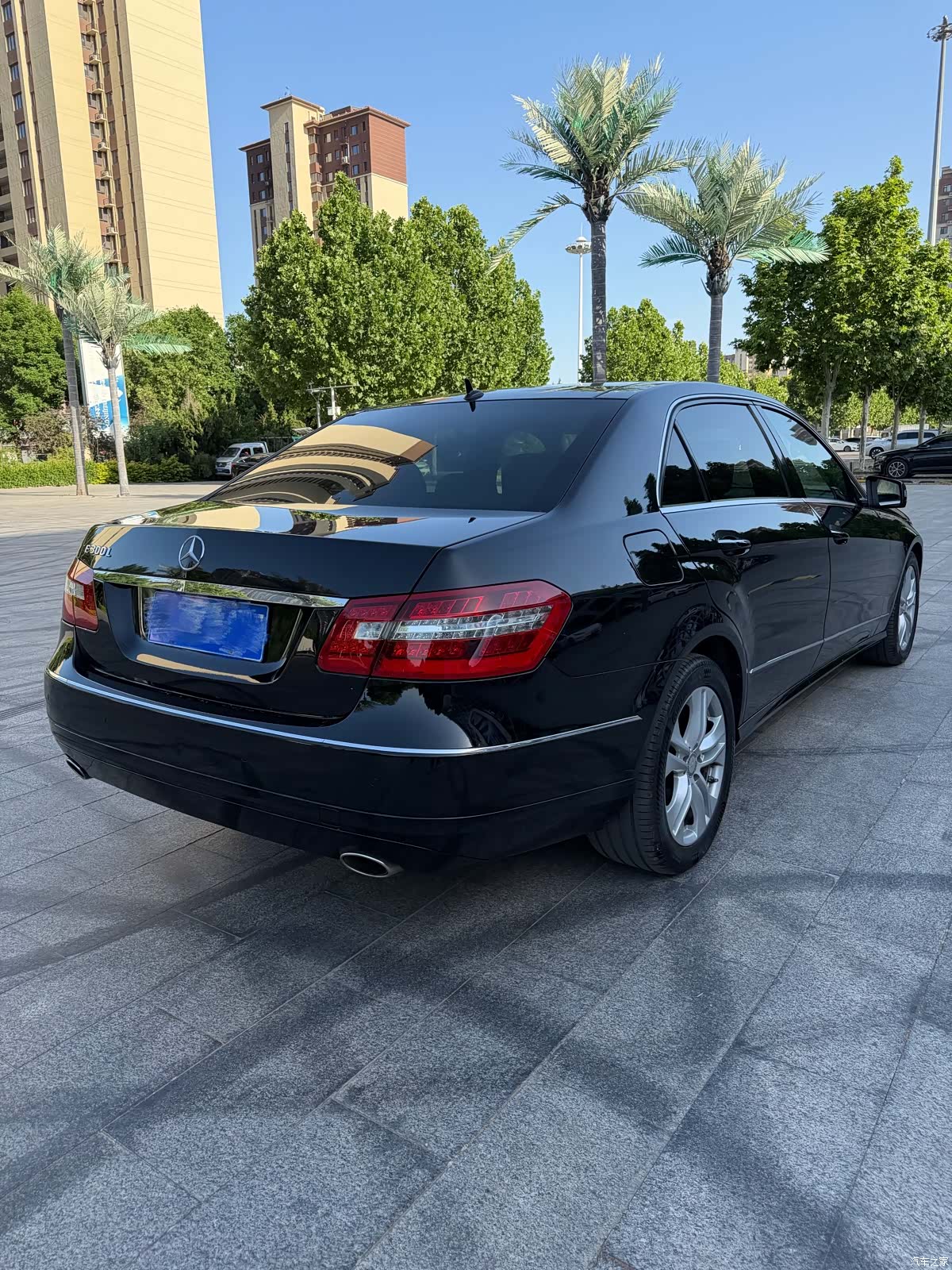 Mercedes-Benz E-Class, 2012 6