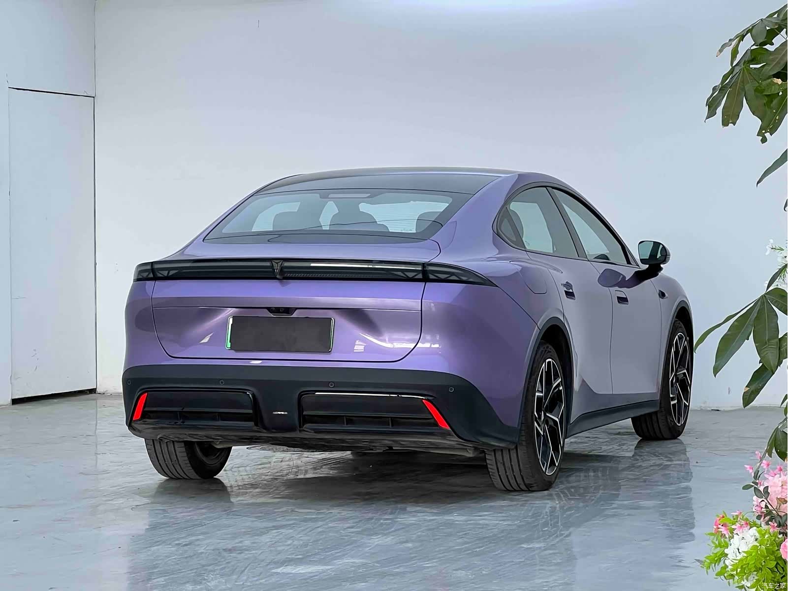 Deepal L06, 2025 9