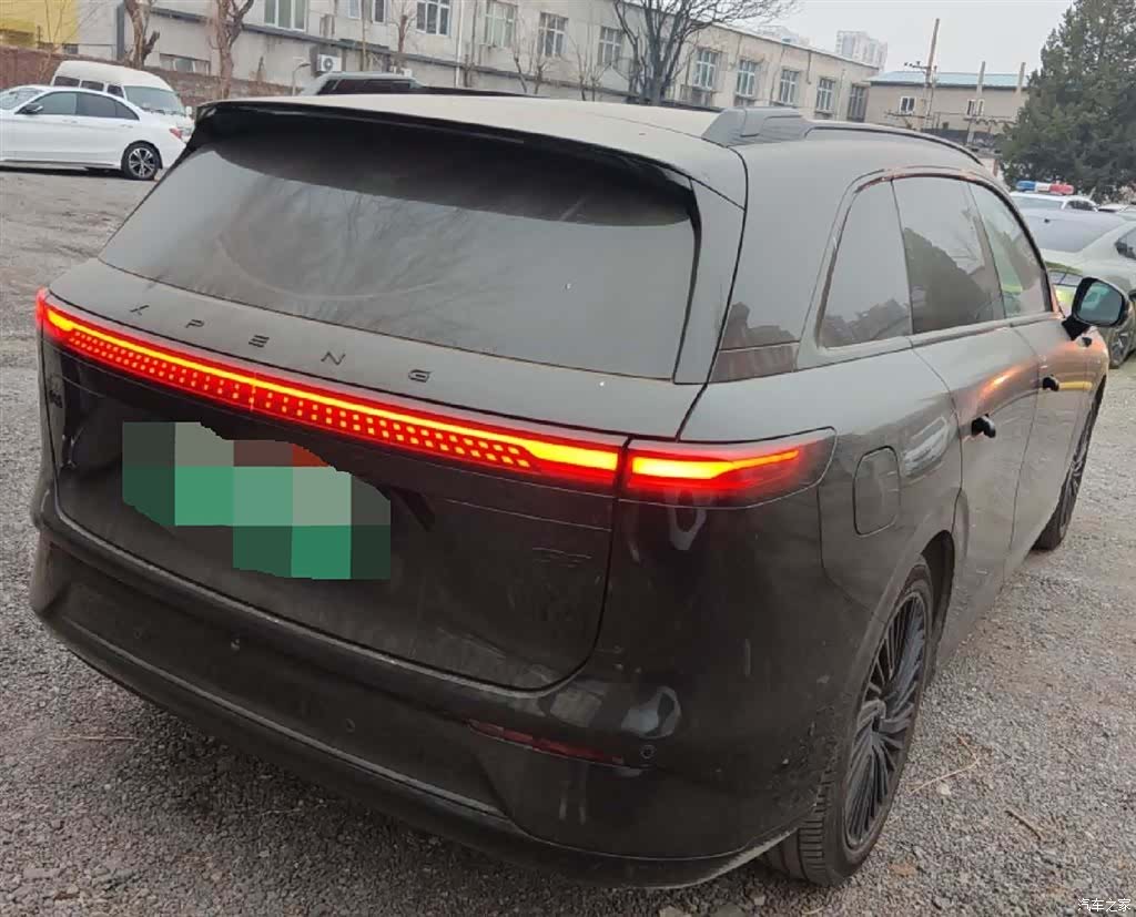 Xpeng G9, 2025 4