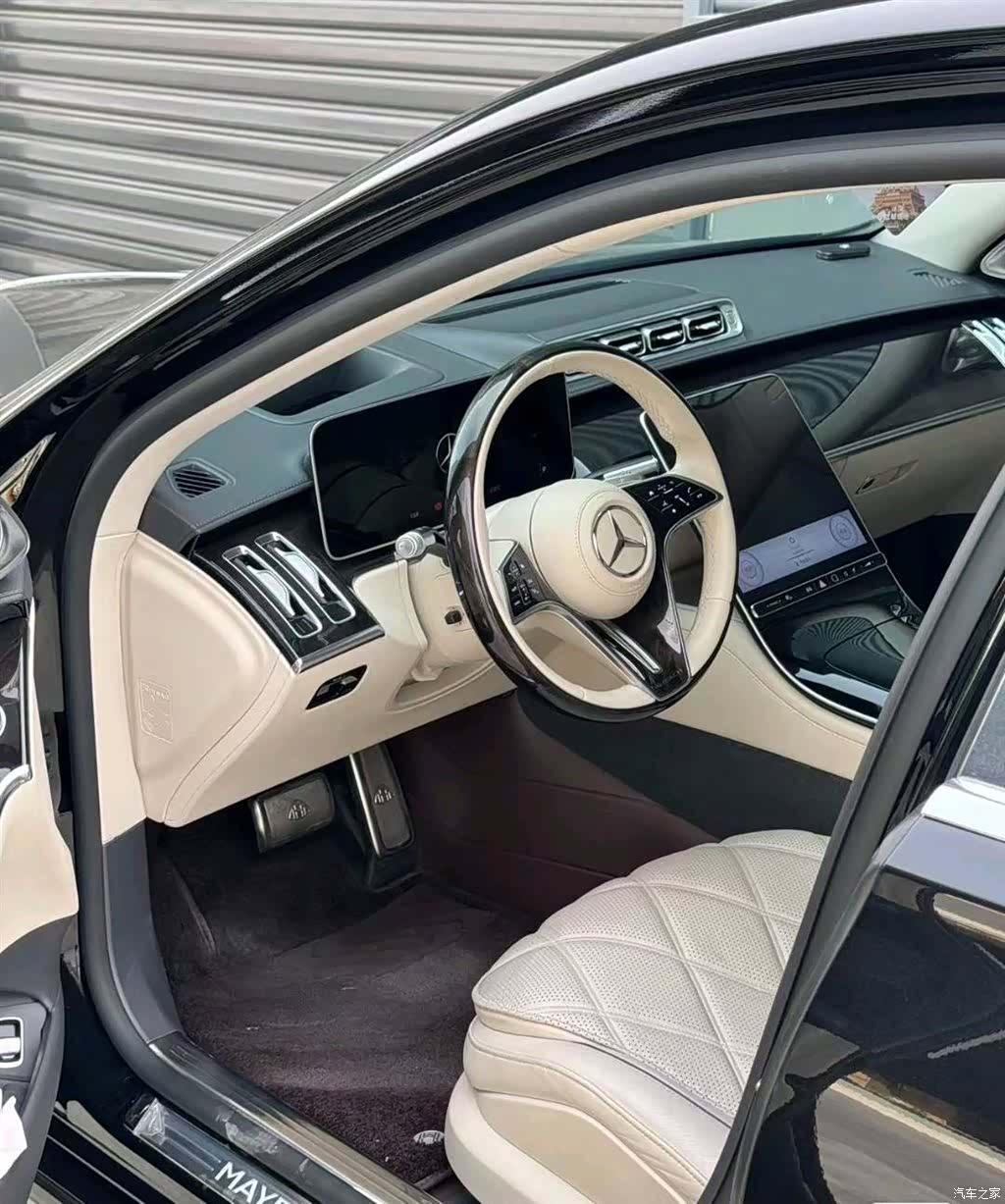 Maybach S-Class, 2023 6