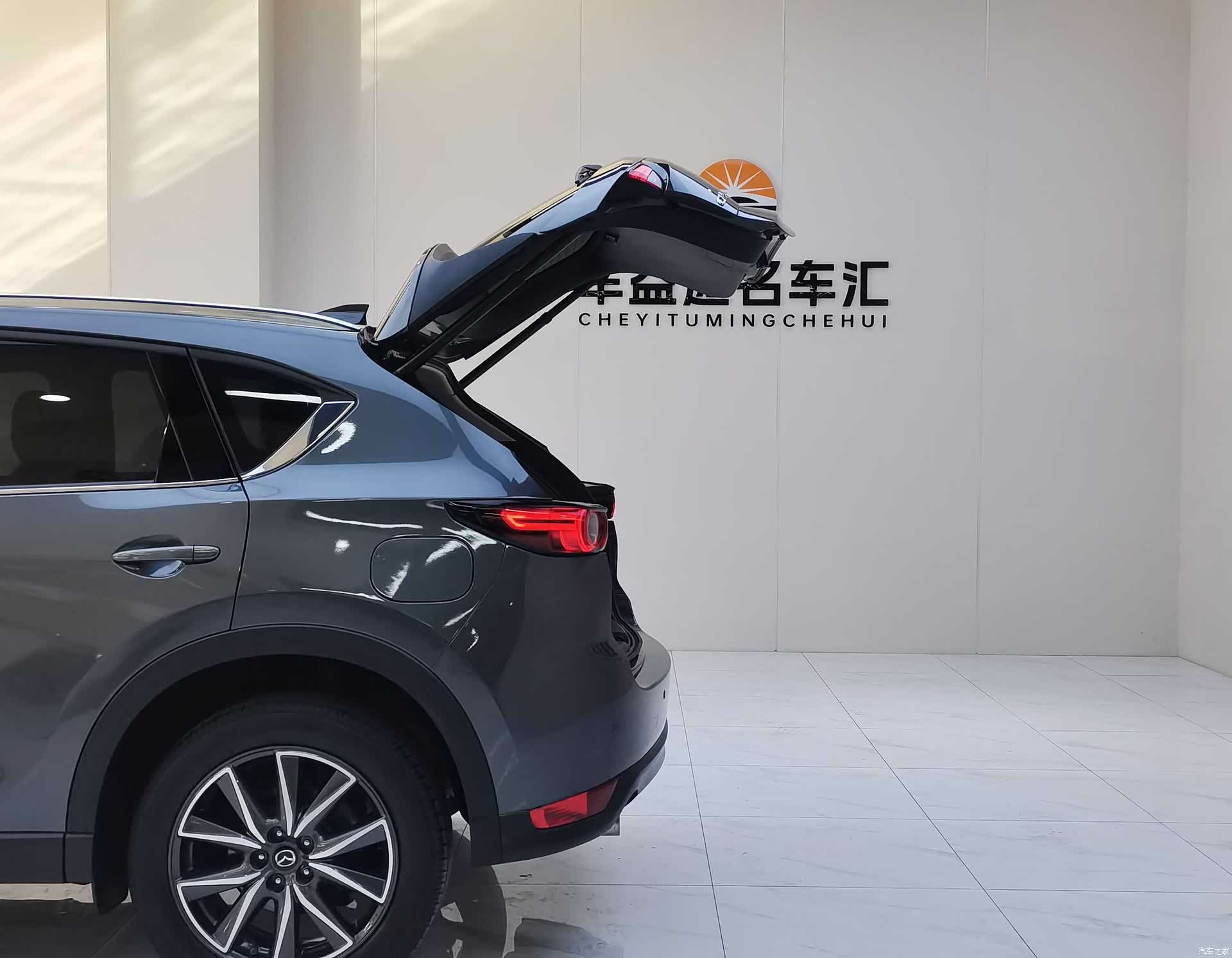 Mazda CX-5, 2019 11