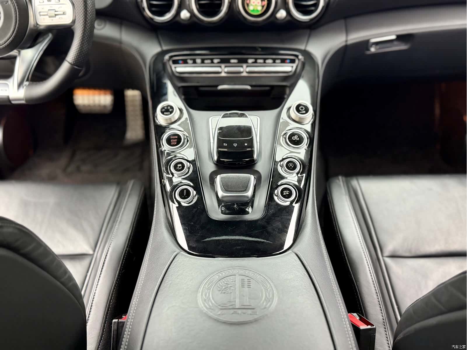 MG AMG, 2016 18