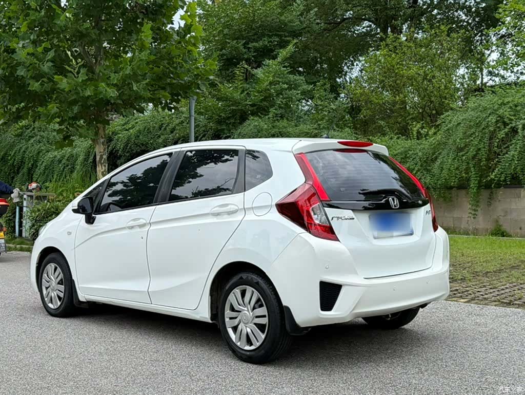 Honda Fit, 2016 7