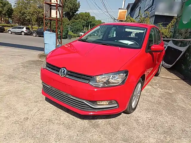 Volkswagen Polo 2015 — купить из Китая под заказ