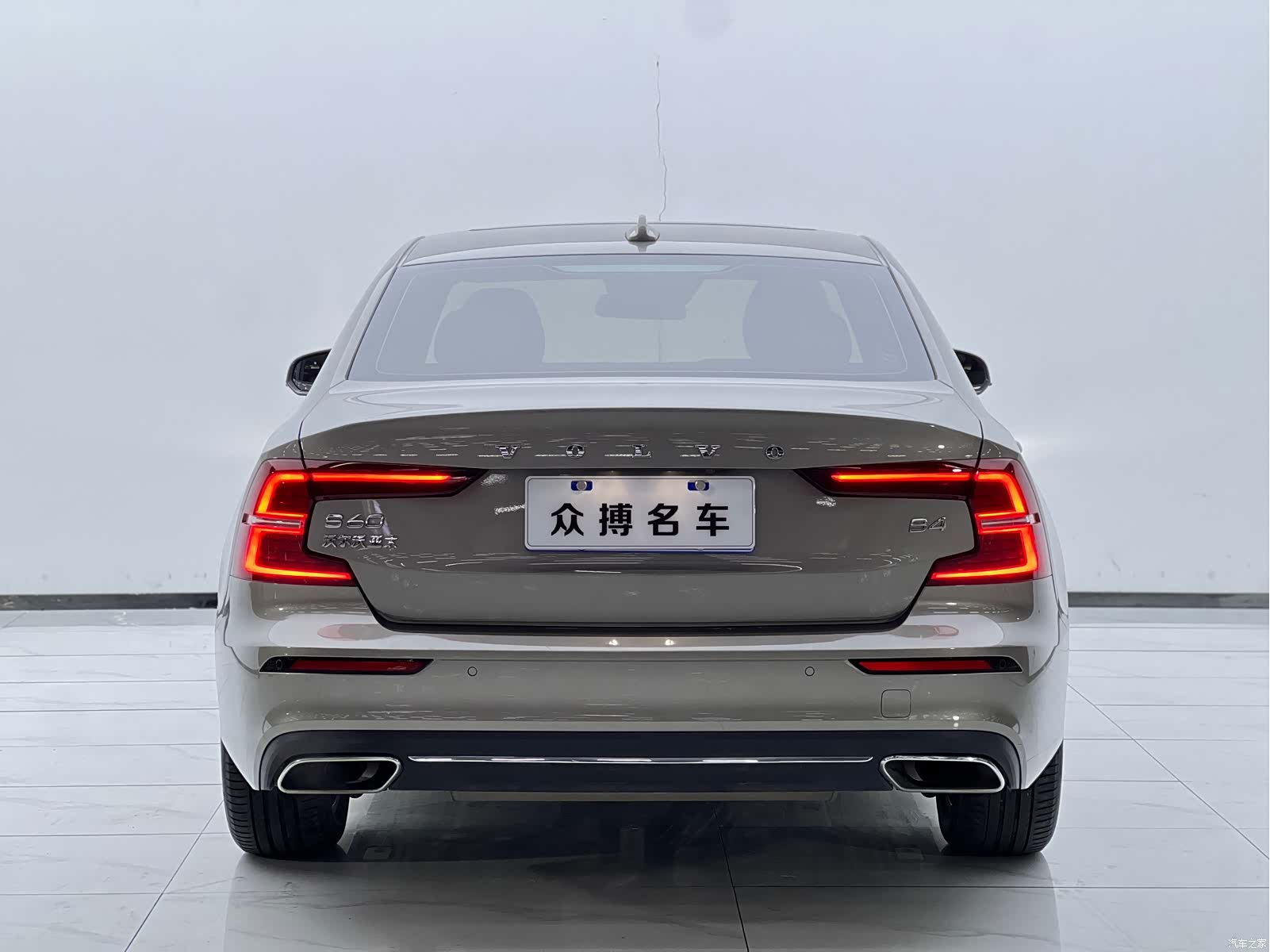 Volvo S60, 2021 4