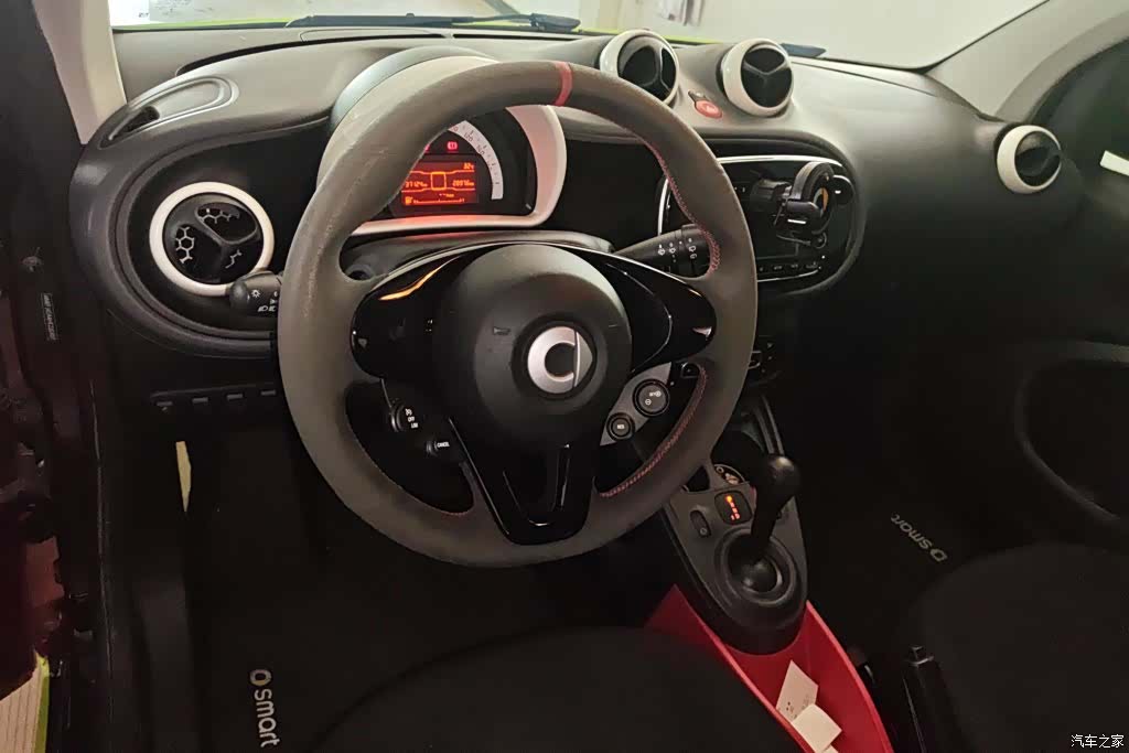 Smart Fortwo, 2017 12