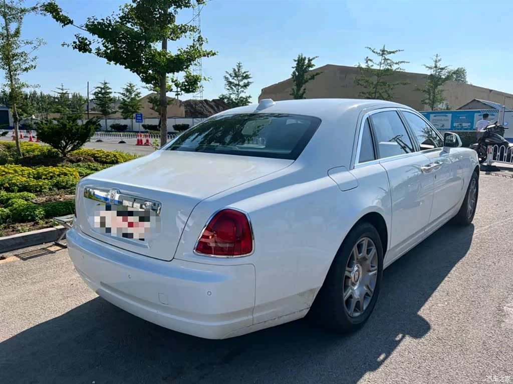 Rolls-Royce Ghost, 2018 3