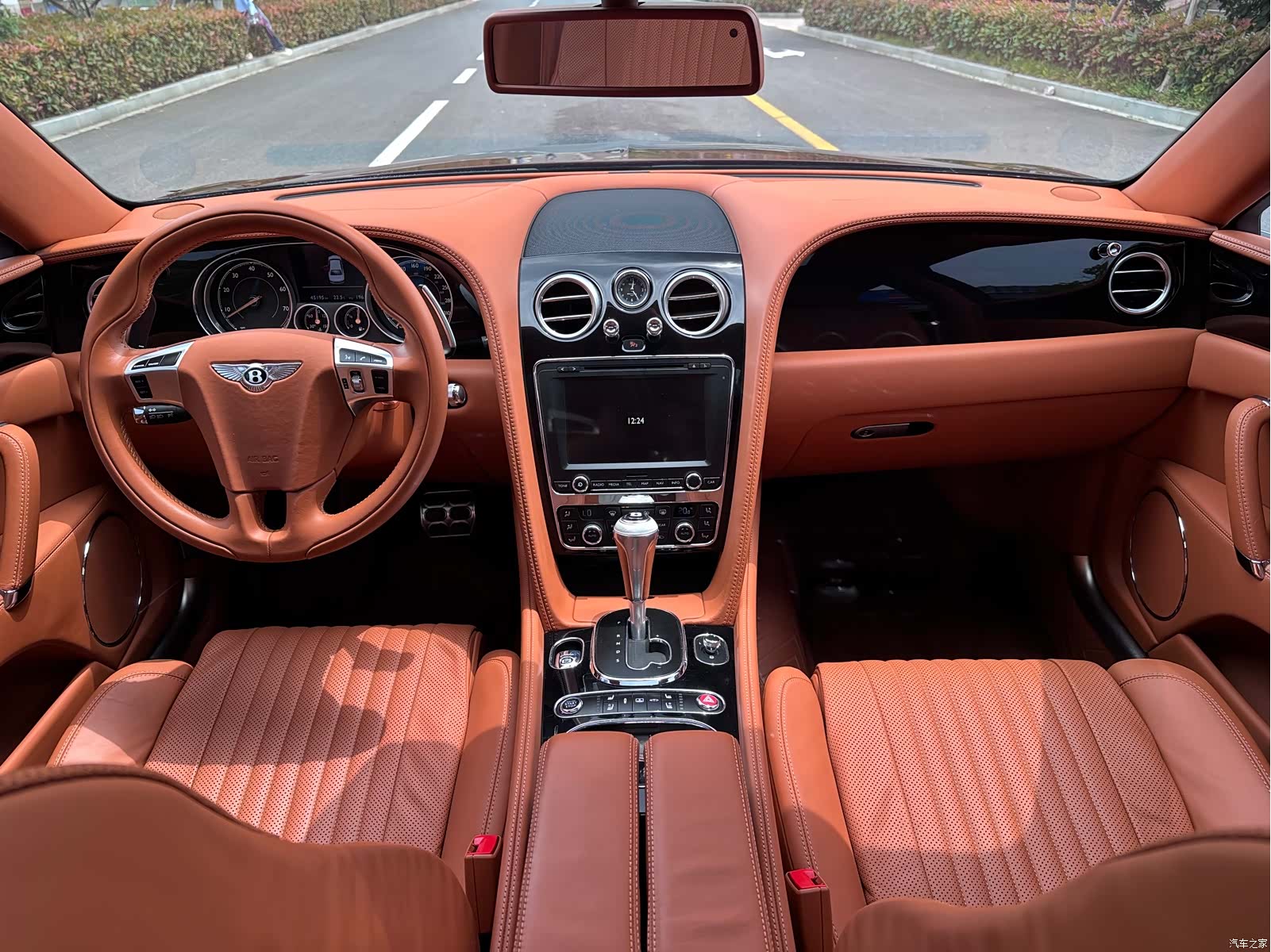 Bentley Flying Spur, 2019 19