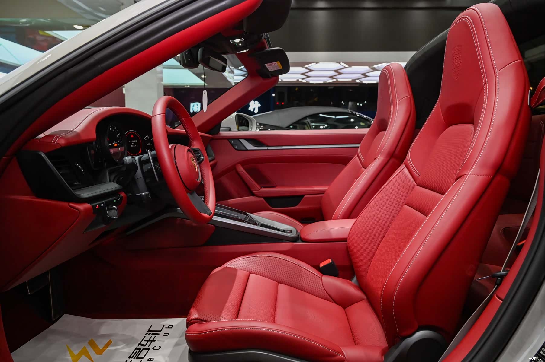 Porsche 911, 2022 10