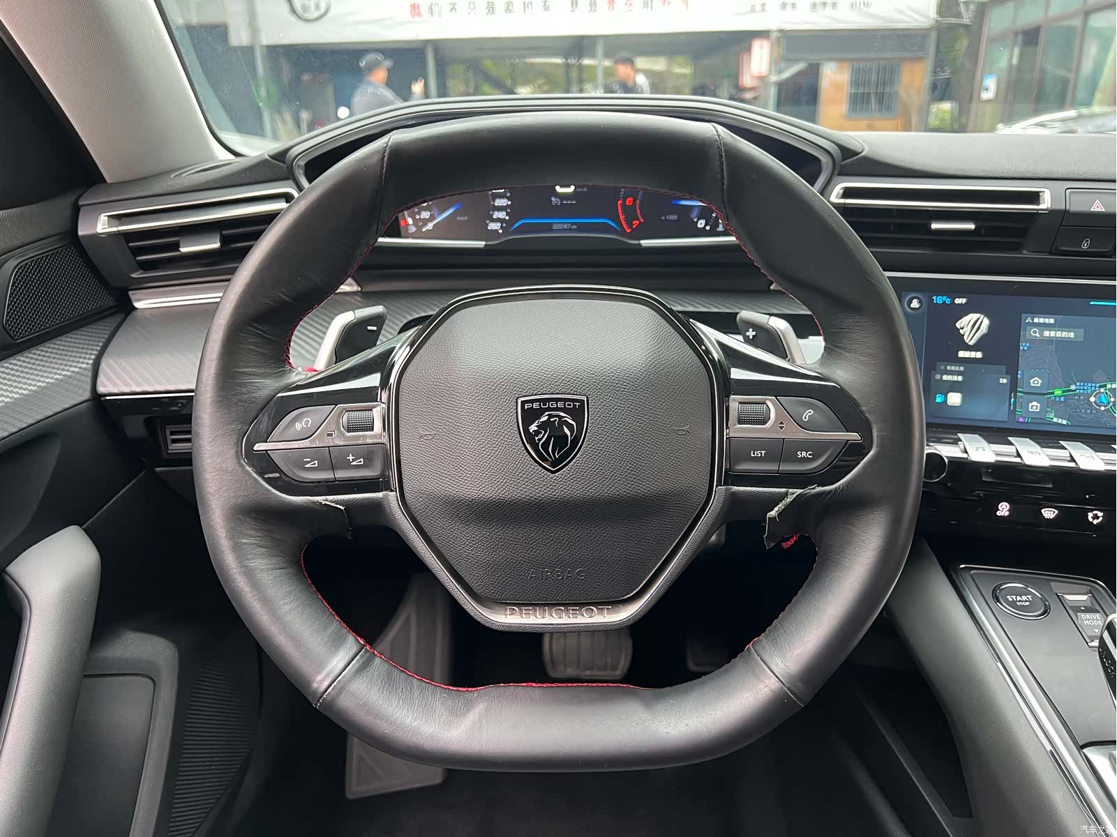 Peugeot 508L, 2024 13