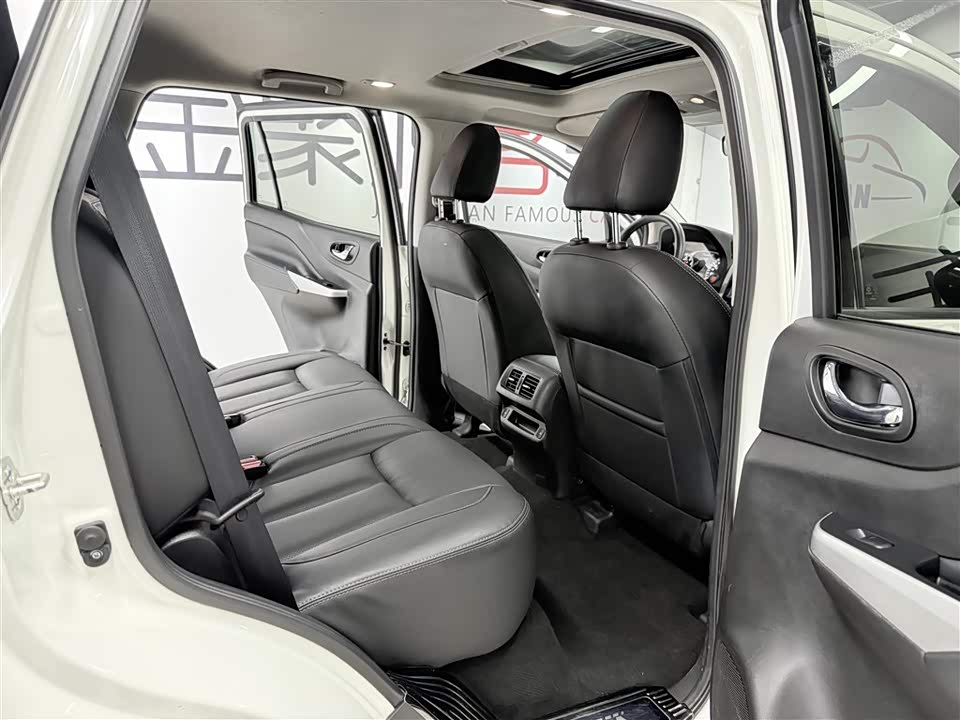 Nissan Tuda