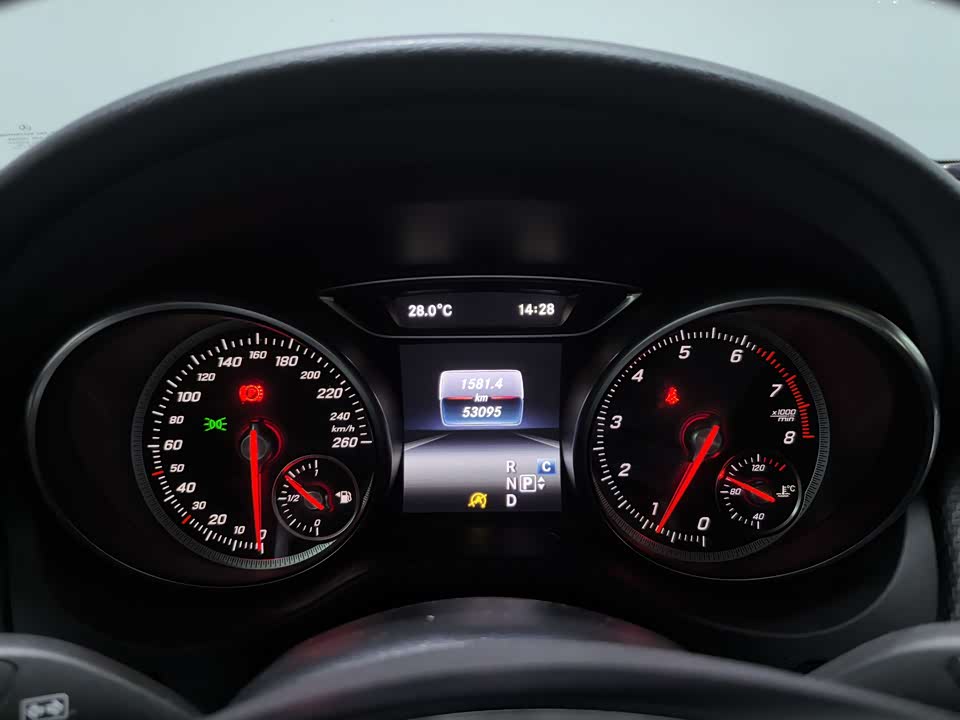 Mercedes-Benz GLA
